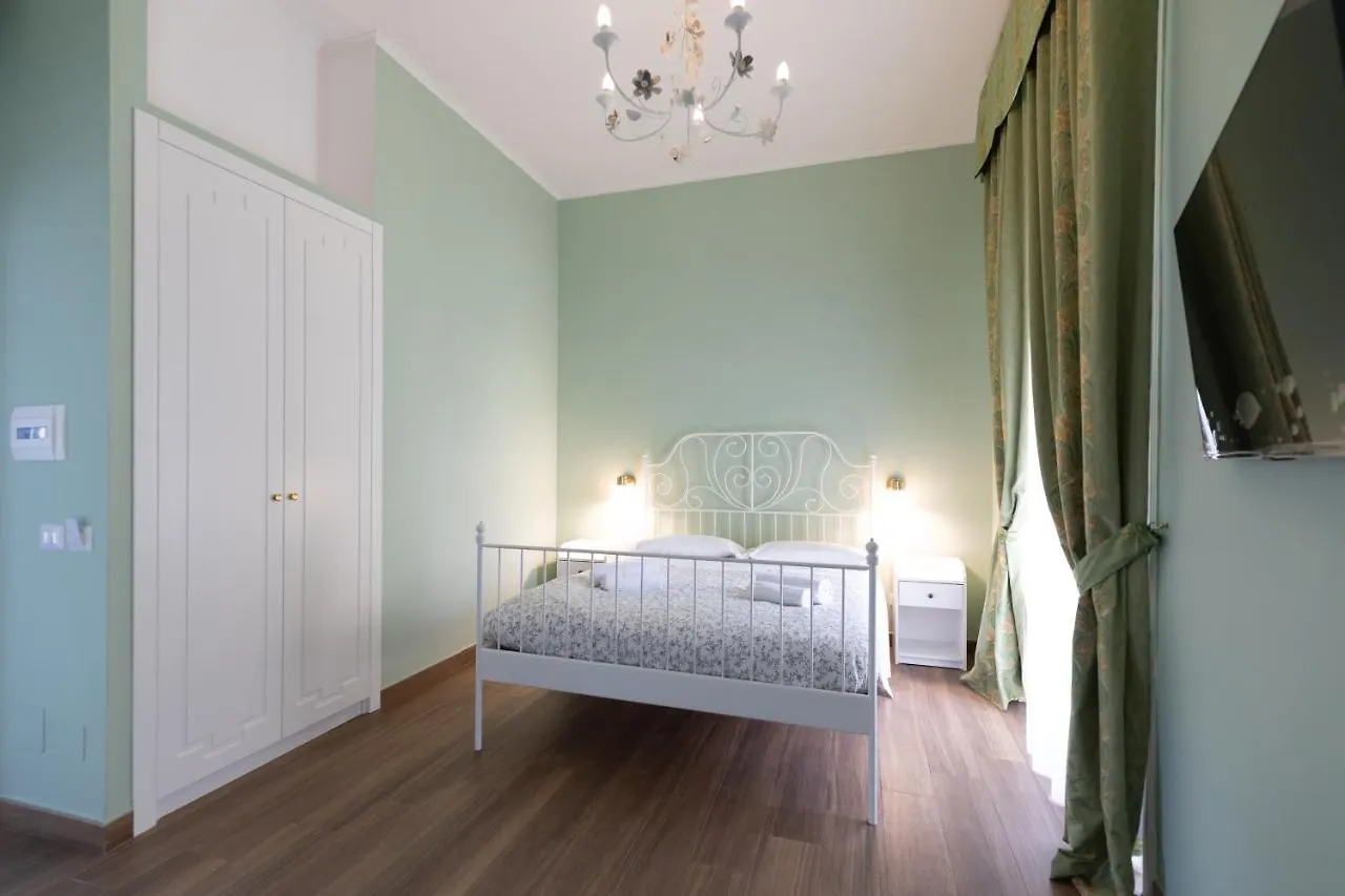 Palazzo Del Principe San Severo 3 Bedrooms & Terrace! Naples