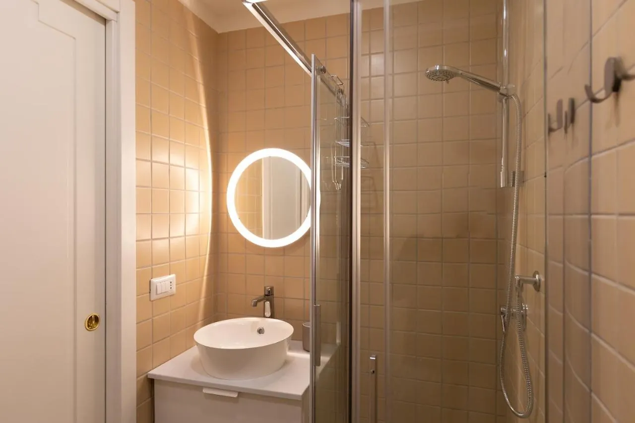 Palazzo Del Principe San Severo 3 Bedrooms & Terrace! Naples 0*,  Italy