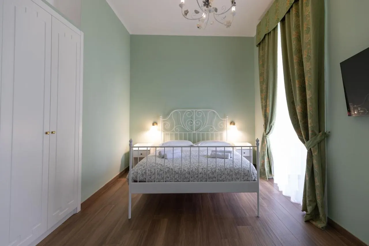 Palazzo Del Principe San Severo 3 Bedrooms & Terrace! Naples